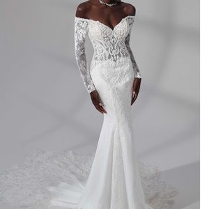 Justin Alexander Signature a line wedding dress unaltered